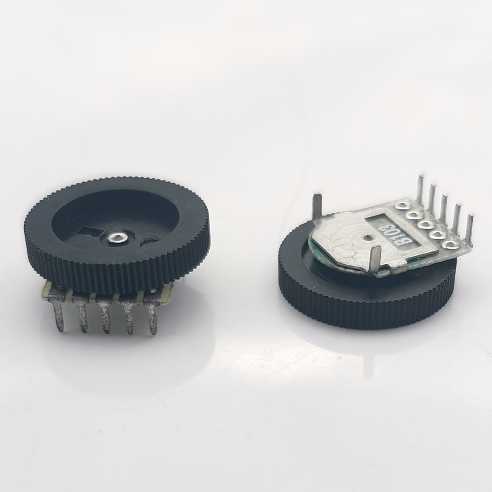 10 Pezzi/Lotto B103 Potenziome - Potentiometer 10K recensione e prezzo