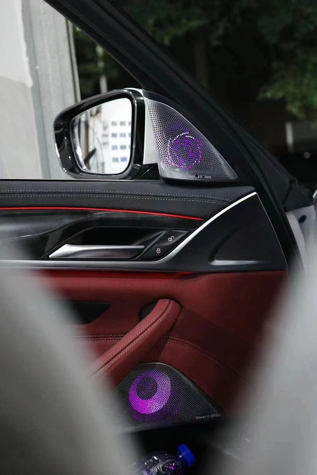 Kit Interni di Lusso per BMW S - Speaker Kit recensione e prezzo