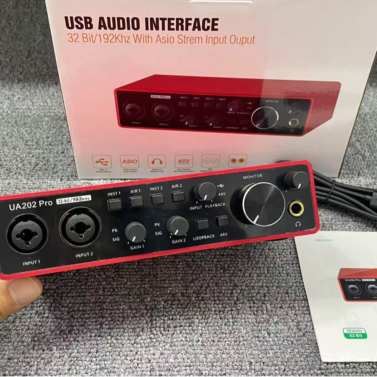 Scheda audio professionale UA2 - Condenser Microphone Kit recensione e prezzo