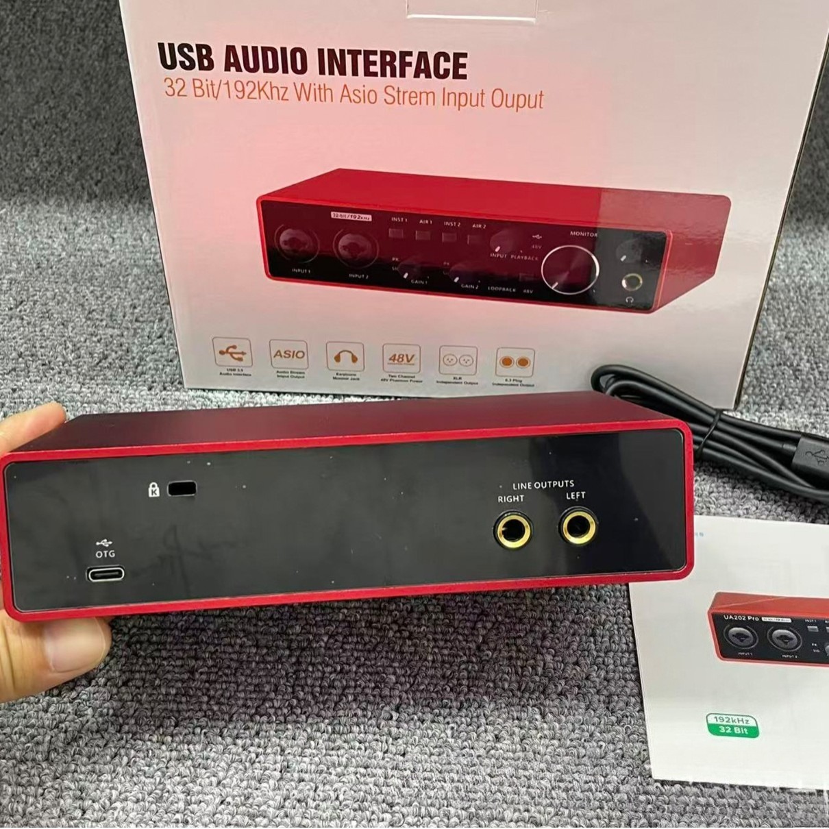 Scheda audio professionale UA2 - Condenser Microphone Kit recensione e prezzo